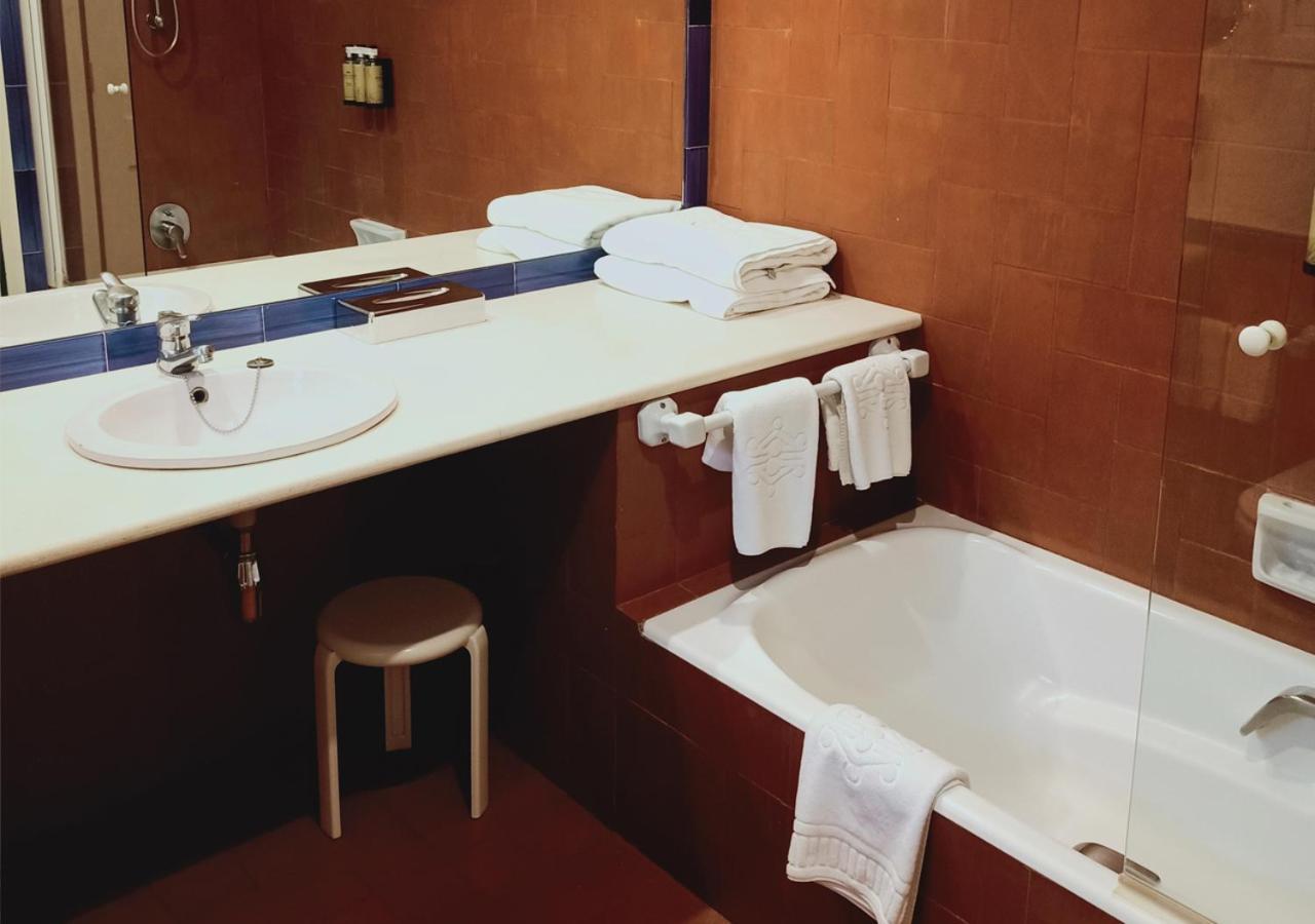 Parador De קאסורלה מראה חיצוני תמונה