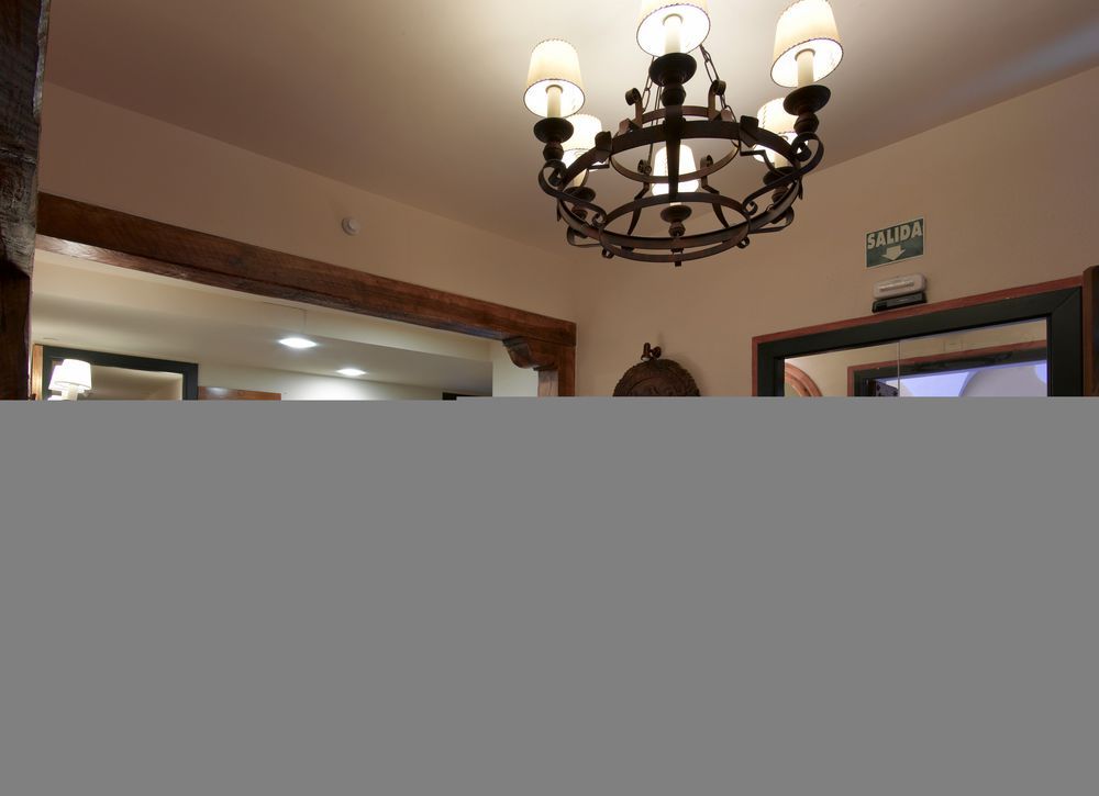 Parador De קאסורלה מראה חיצוני תמונה