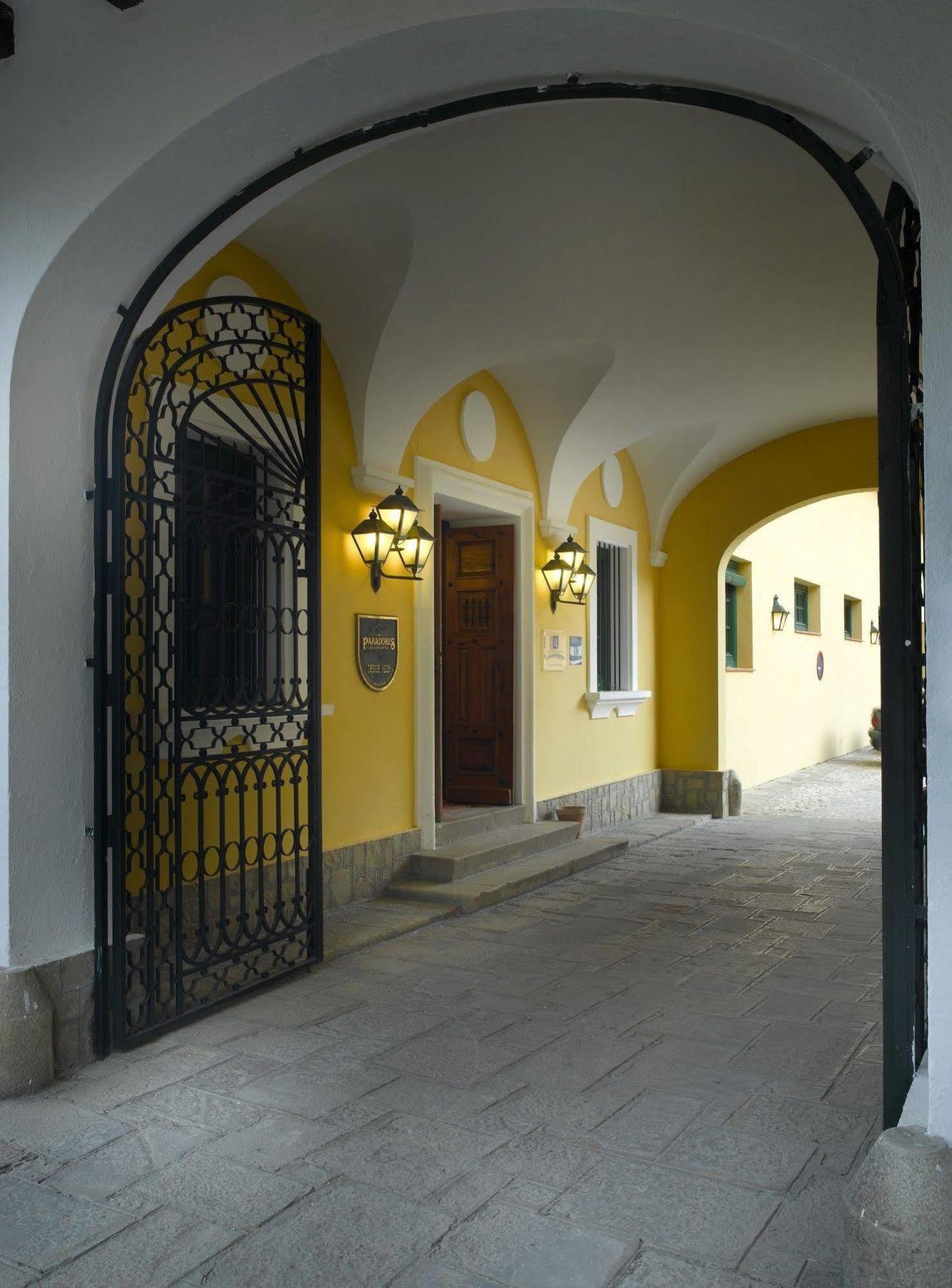 Parador De קאסורלה מראה חיצוני תמונה