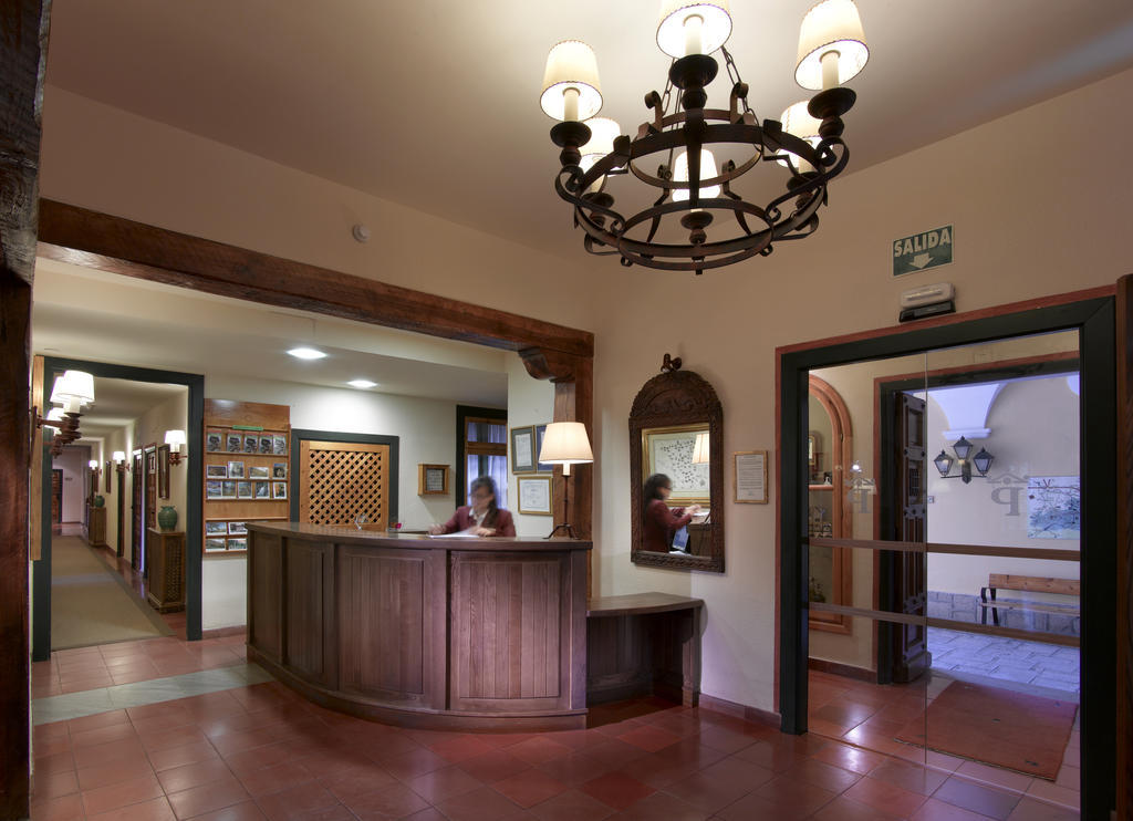 Parador De קאסורלה מראה חיצוני תמונה